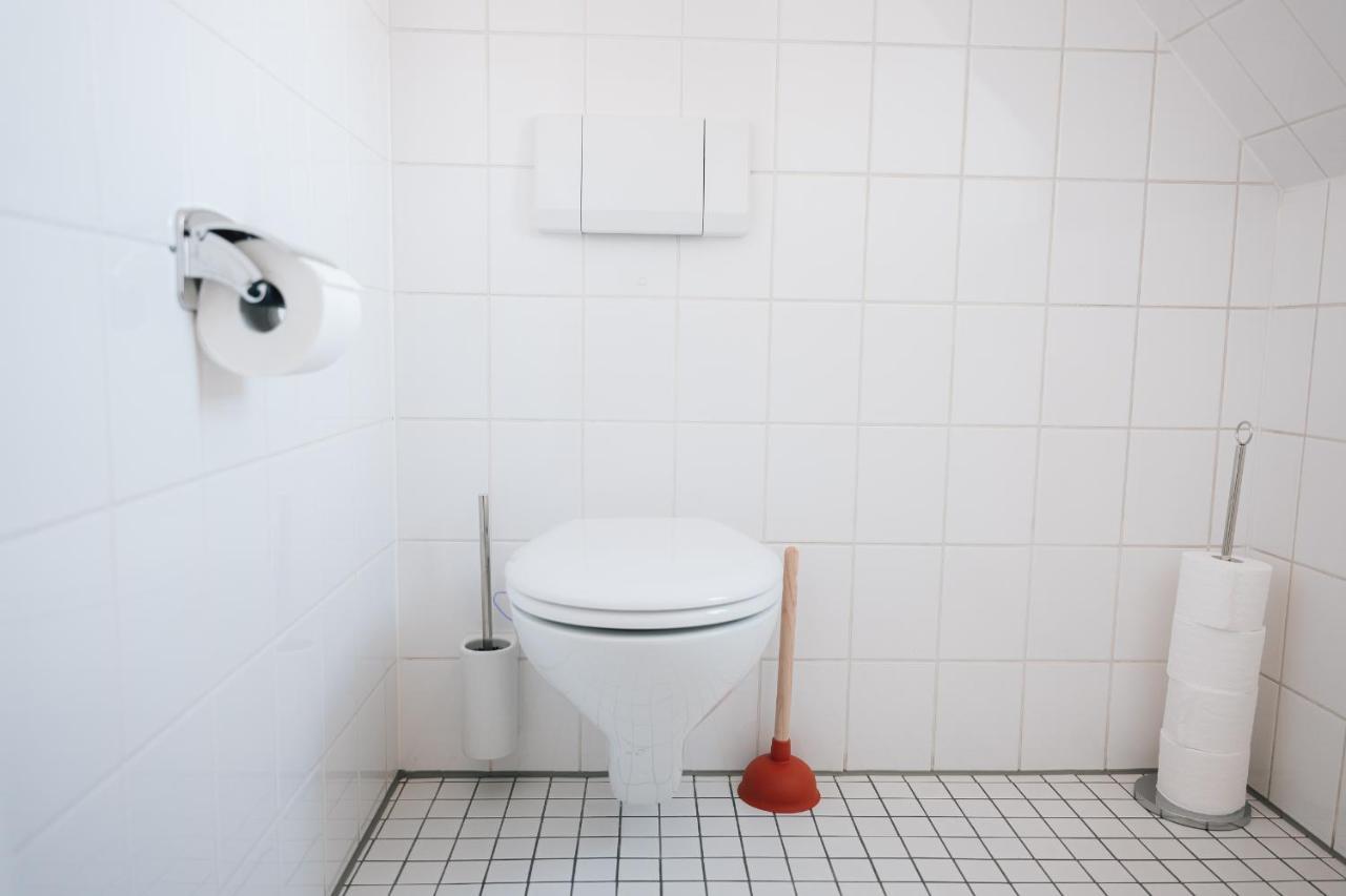 Maisonette-Wohnung Airport/Messe Stuttgart - Balkon - Parkplatz - Netflix Leura Extérieur photo