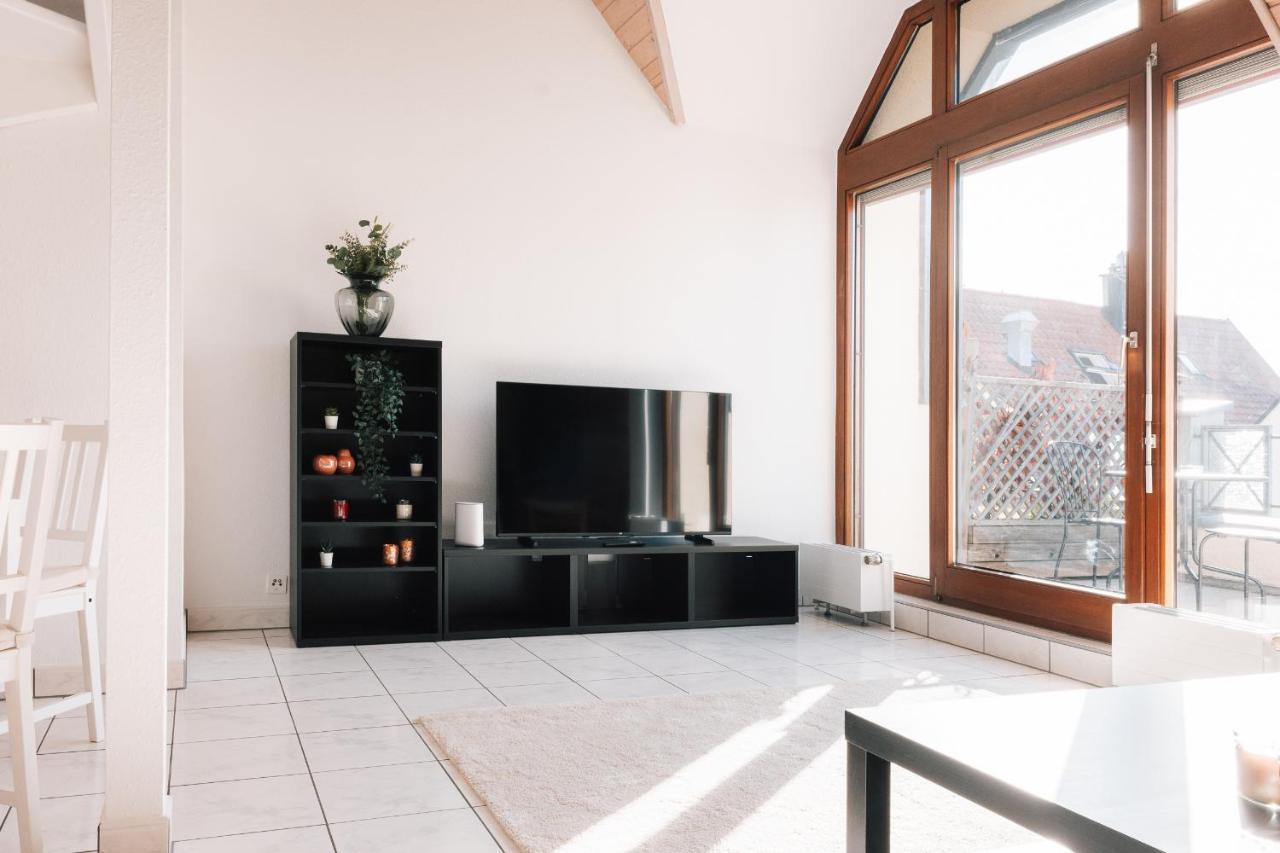 Maisonette-Wohnung Airport/Messe Stuttgart - Balkon - Parkplatz - Netflix Leura Extérieur photo