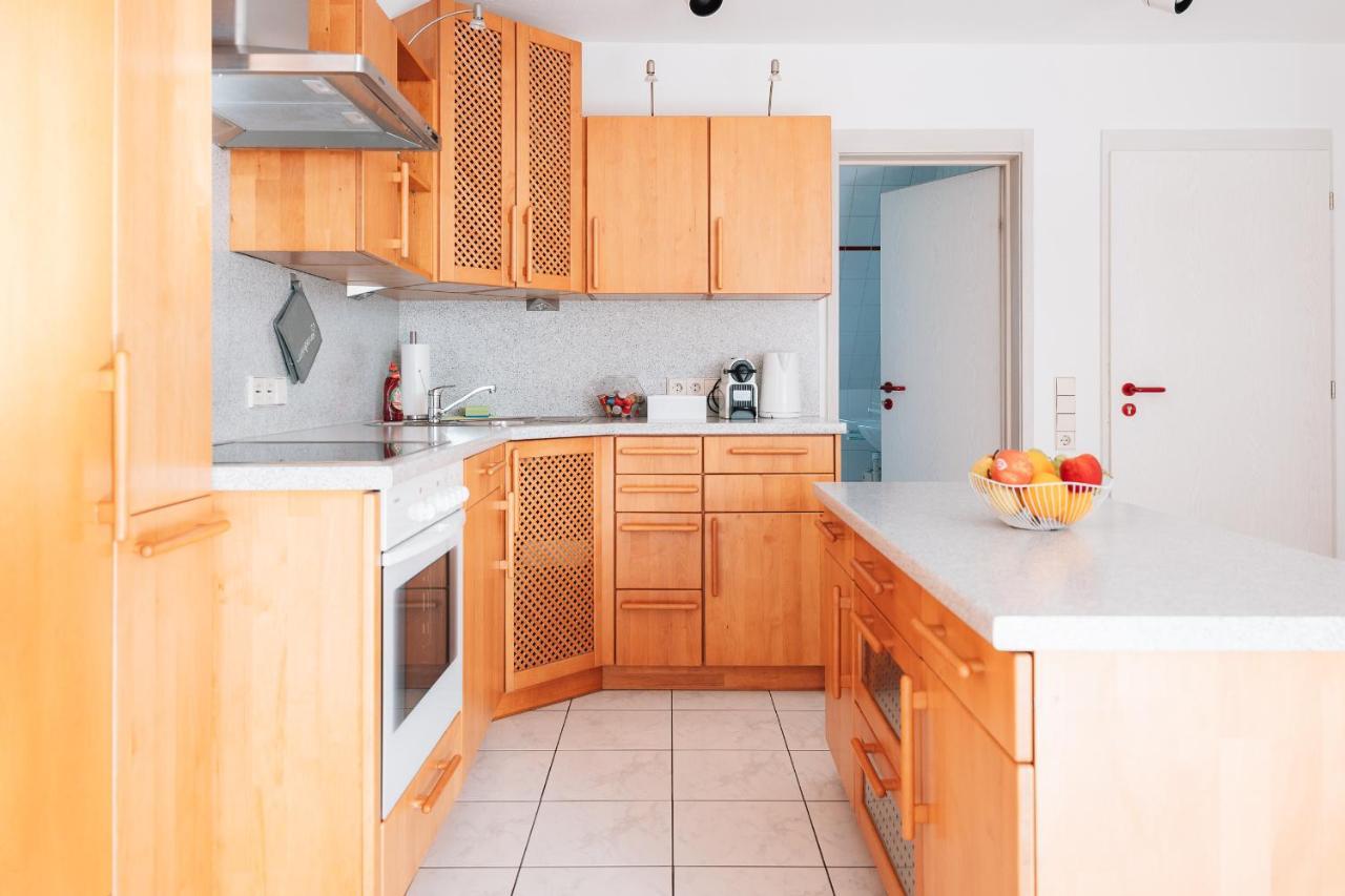 Maisonette-Wohnung Airport/Messe Stuttgart - Balkon - Parkplatz - Netflix Leura Extérieur photo