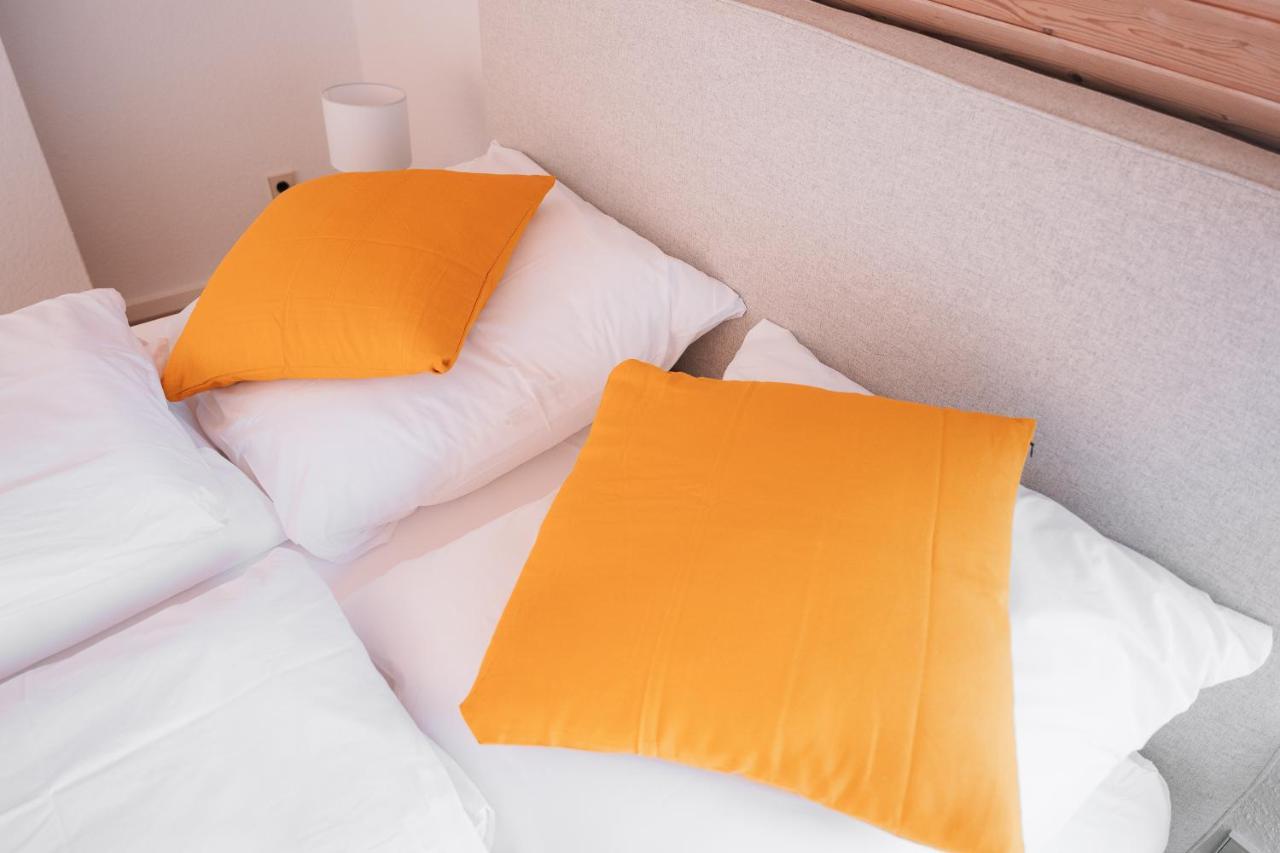 Maisonette-Wohnung Airport/Messe Stuttgart - Balkon - Parkplatz - Netflix Leura Extérieur photo