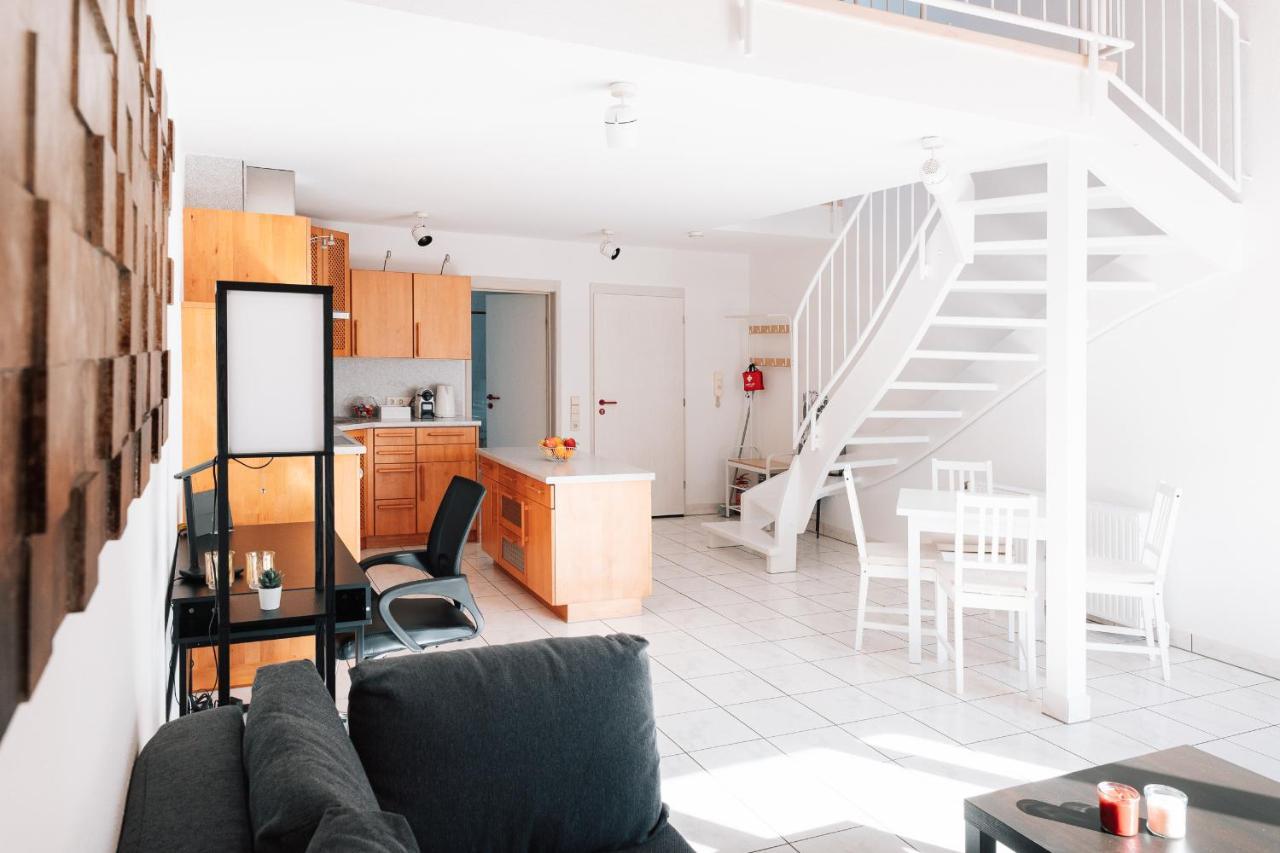 Maisonette-Wohnung Airport/Messe Stuttgart - Balkon - Parkplatz - Netflix Leura Extérieur photo