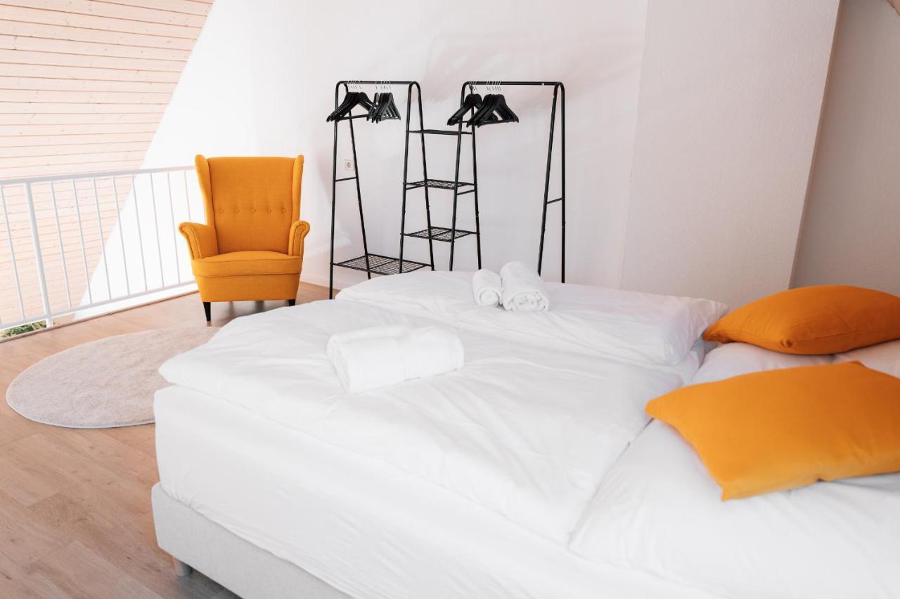 Maisonette-Wohnung Airport/Messe Stuttgart - Balkon - Parkplatz - Netflix Leura Extérieur photo